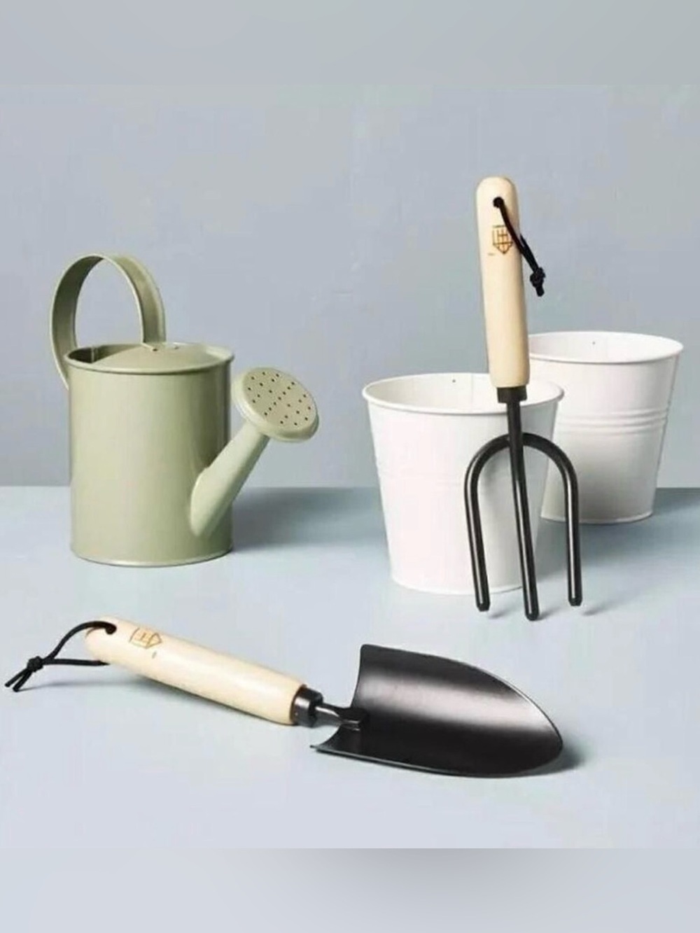 New kids Hearth & Hand with magnolia 5 piece gardening set